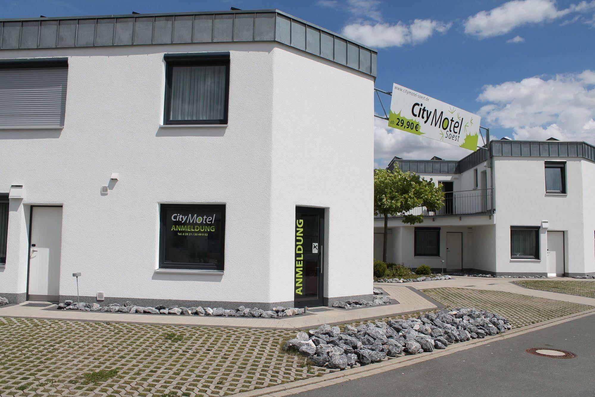 City Motel Soest Bagian luar foto
