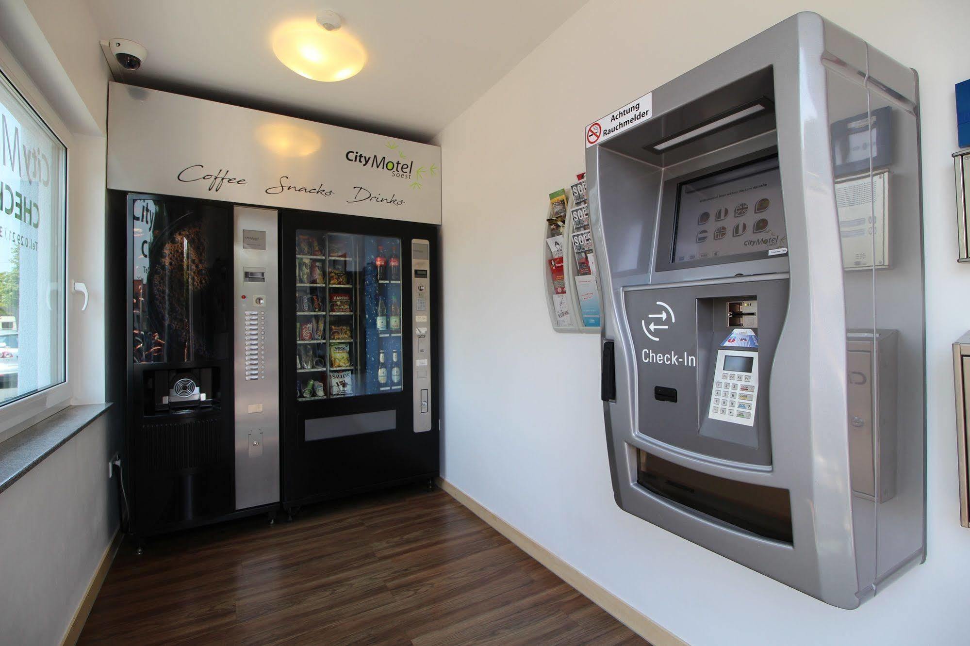 City Motel Soest Bagian luar foto