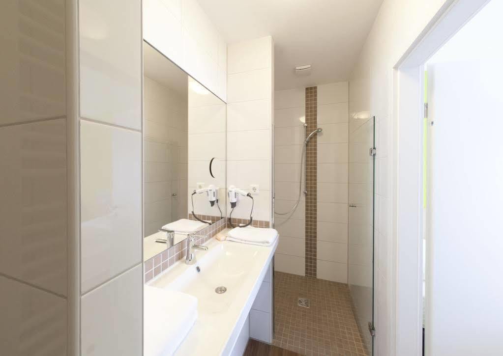 City Motel Soest Bagian luar foto